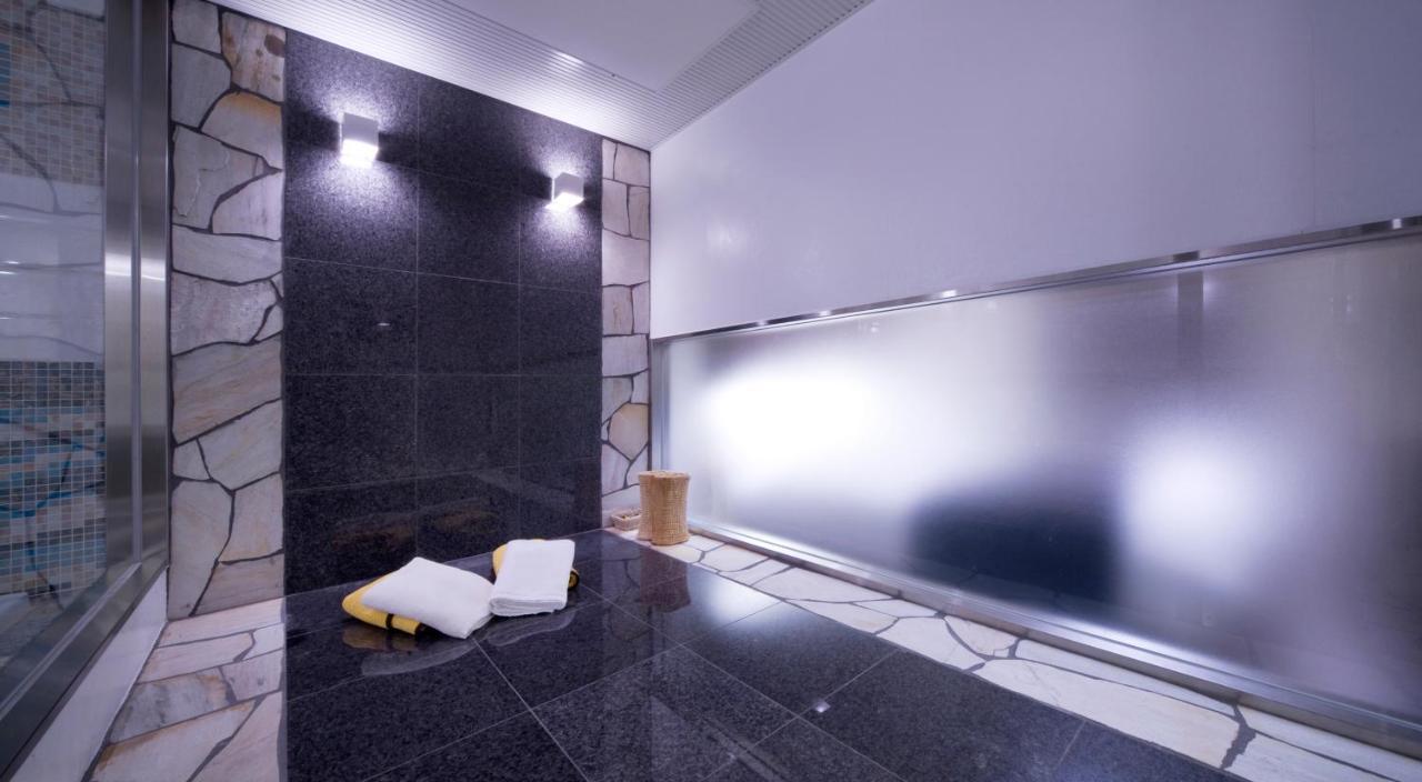 Hotel Glow Yokkaichi (Adults Only) Exterior photo