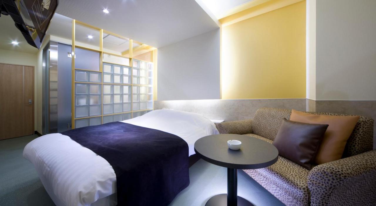 Hotel Glow Yokkaichi (Adults Only) Exterior photo